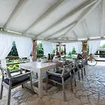 Villa Vally *
