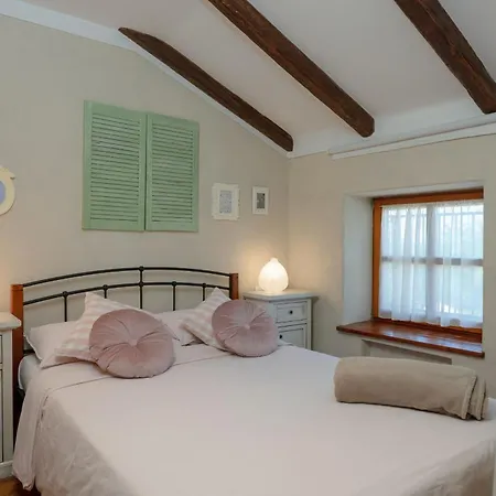 Vally Villa *