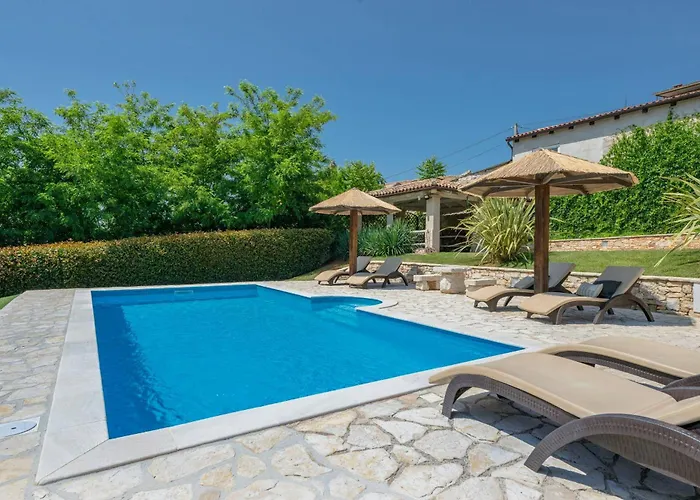 Villa Vally *