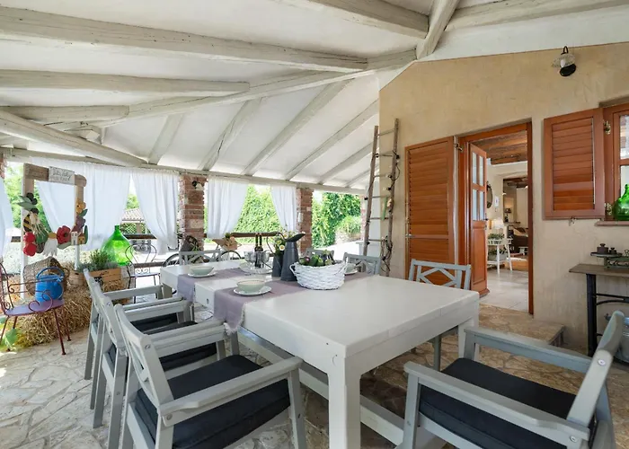 Villa Vally *